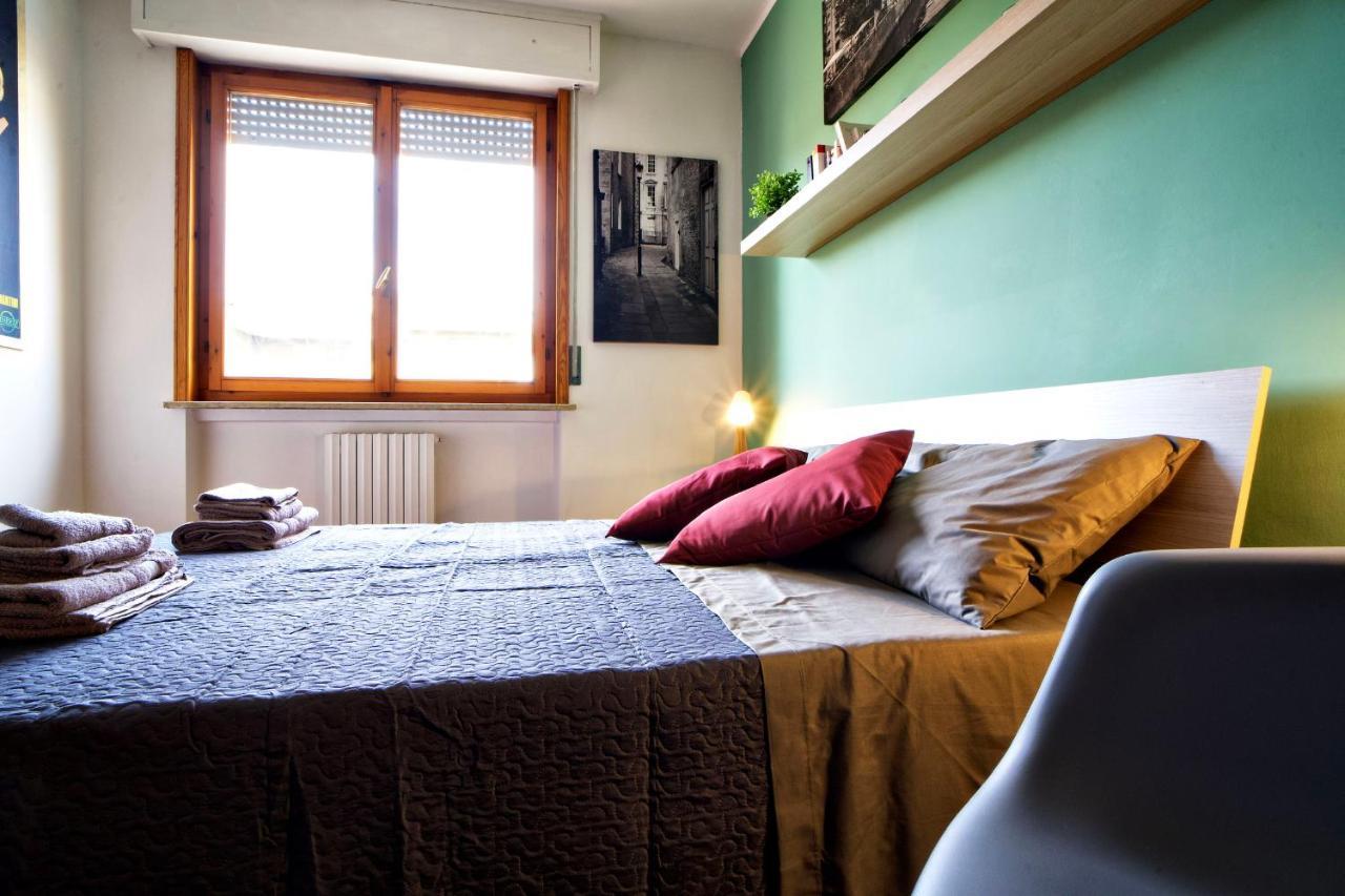 Casa Zoe Apartment Free Parking,Self Check In & Free Wi Fi Parma Exteriér fotografie